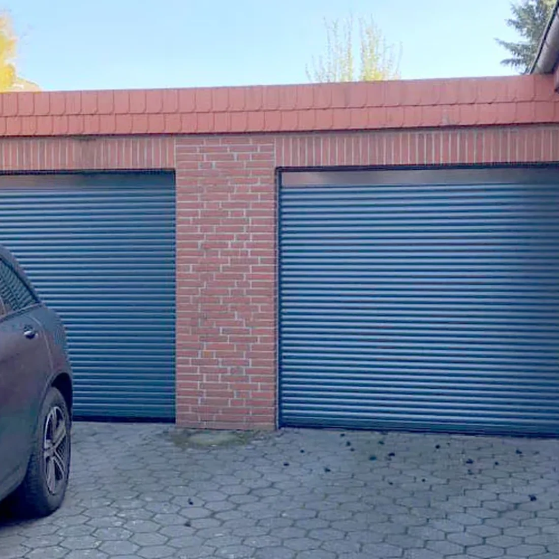 Rolltore von der Glaserei Laugesen in Verden